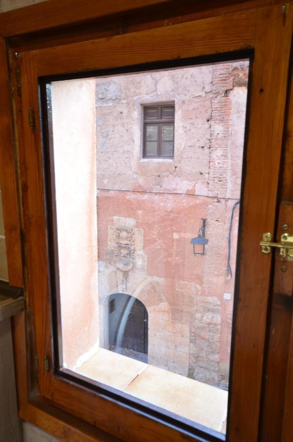 Portal De Molina 1 - Piso Acogedor En El Caso Historico De Albarracin Apartment Exterior photo